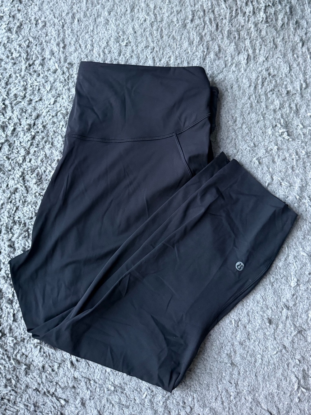 Lululemon Base Pace High-Rise Crop 23"